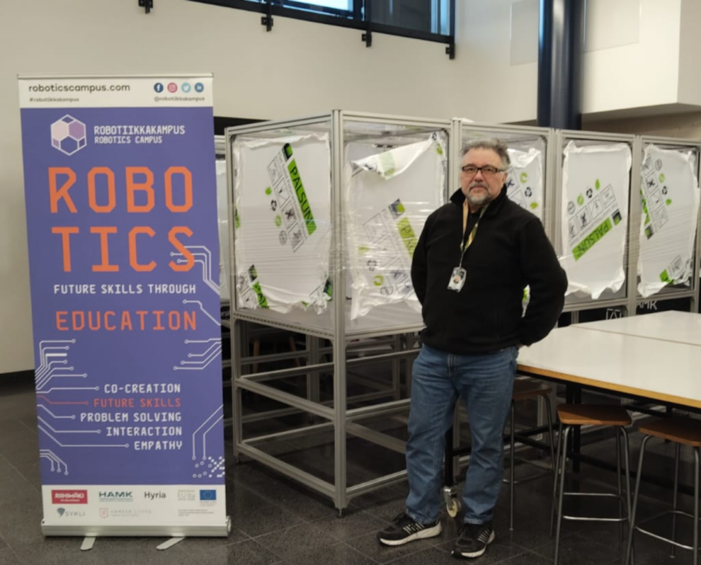 Tämän kuvan alt-attribuutti on tyhjä; Tiedoston nimi on Hamk-kaapit-1024x825.png